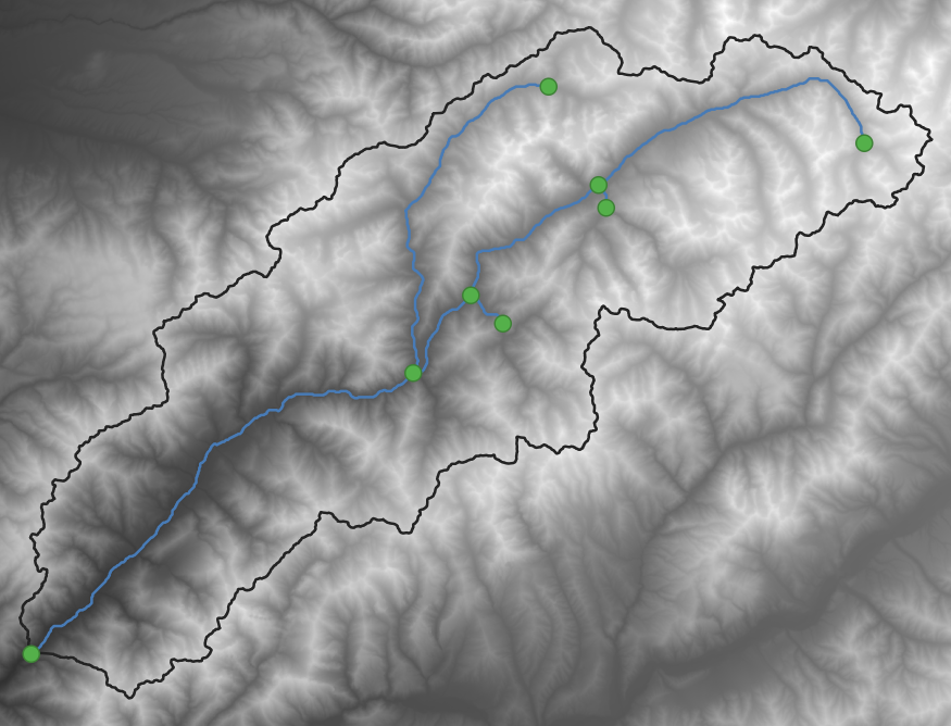 Comparison of River Network Level = 7 (left) and River Network Level = 8 (rigth) for the example of the Pskem river catchment.